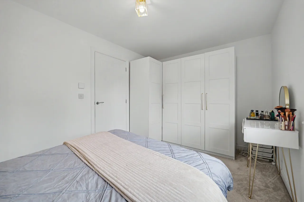 Abbots Drive, Oadby, LE2, photo 10