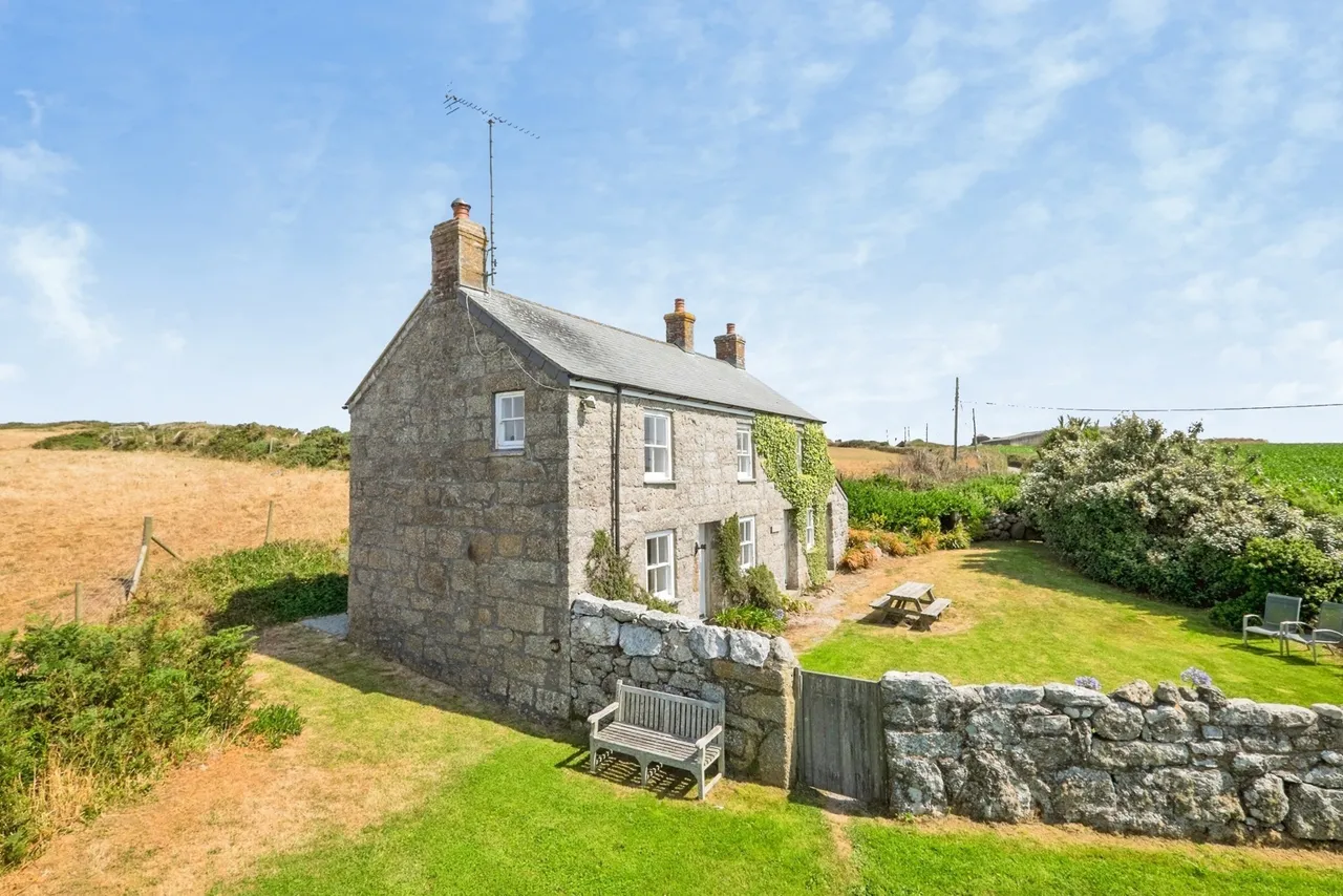 Porthgwarra, St. Levan, TR19, photo 13
