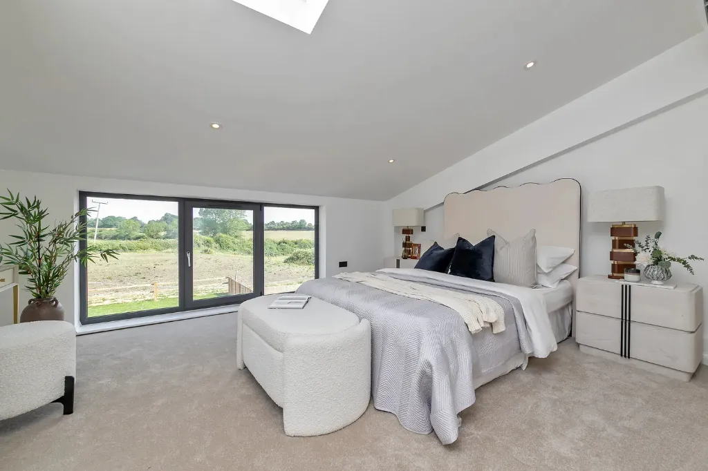 Aylesbury Road, Rowsham, HP22, photo 7