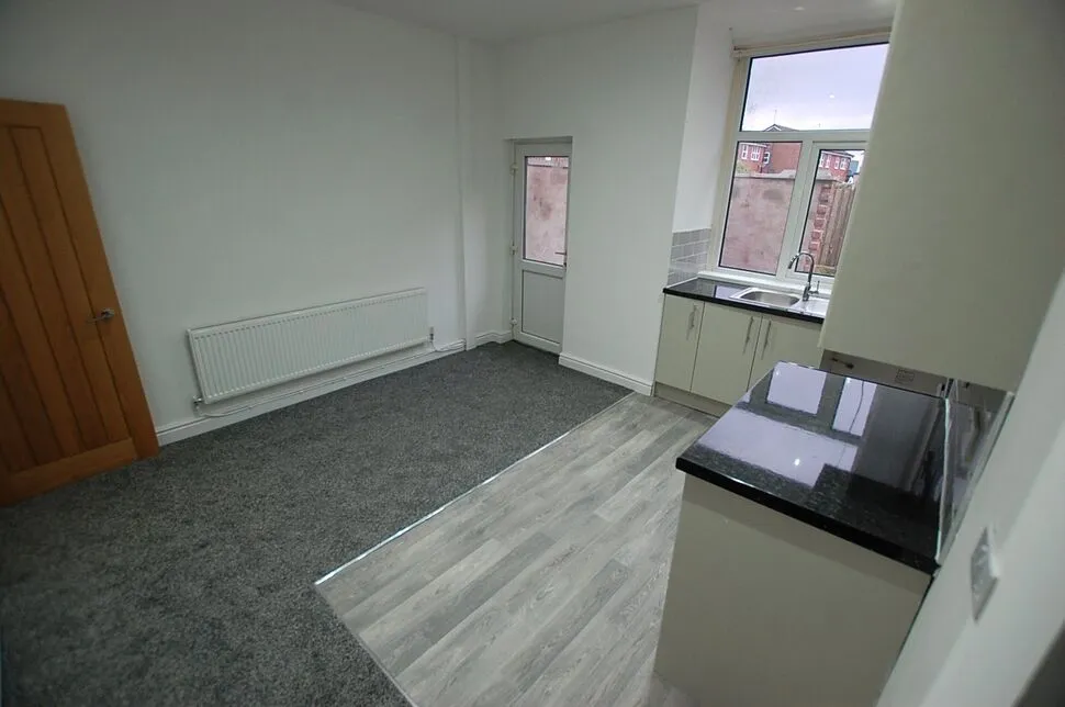 Cranbourne Road, Ashton-under-Lyne, OL7, photo 7