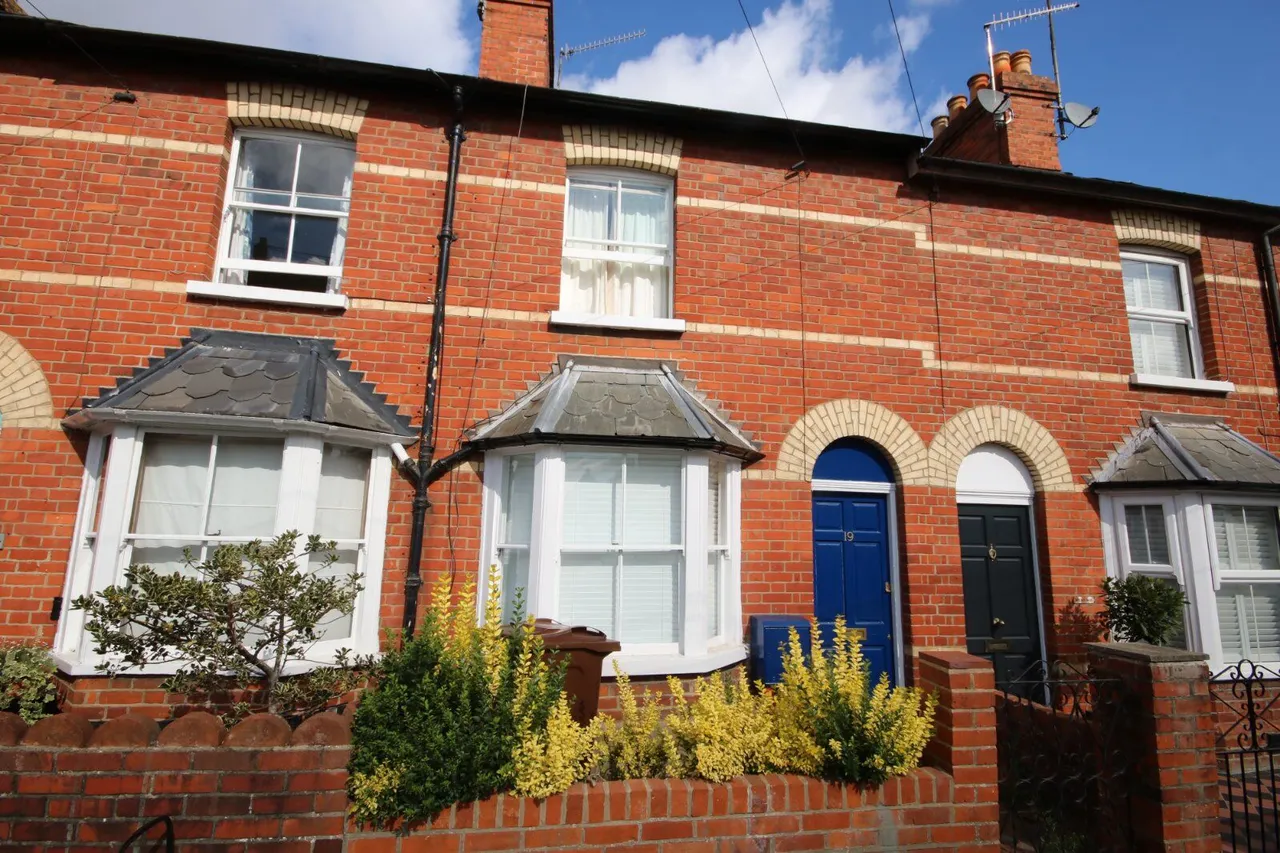 2 bed house to rent, Park Road, Henley-on-Thames, RG9