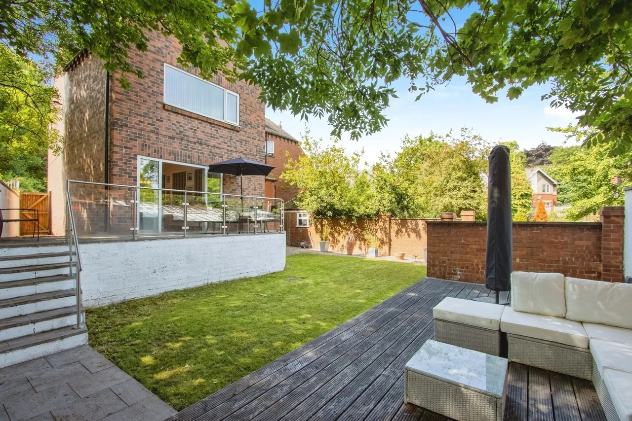 Thornes Lane, Wakefield, West Yorkshire, WF2, photo 27