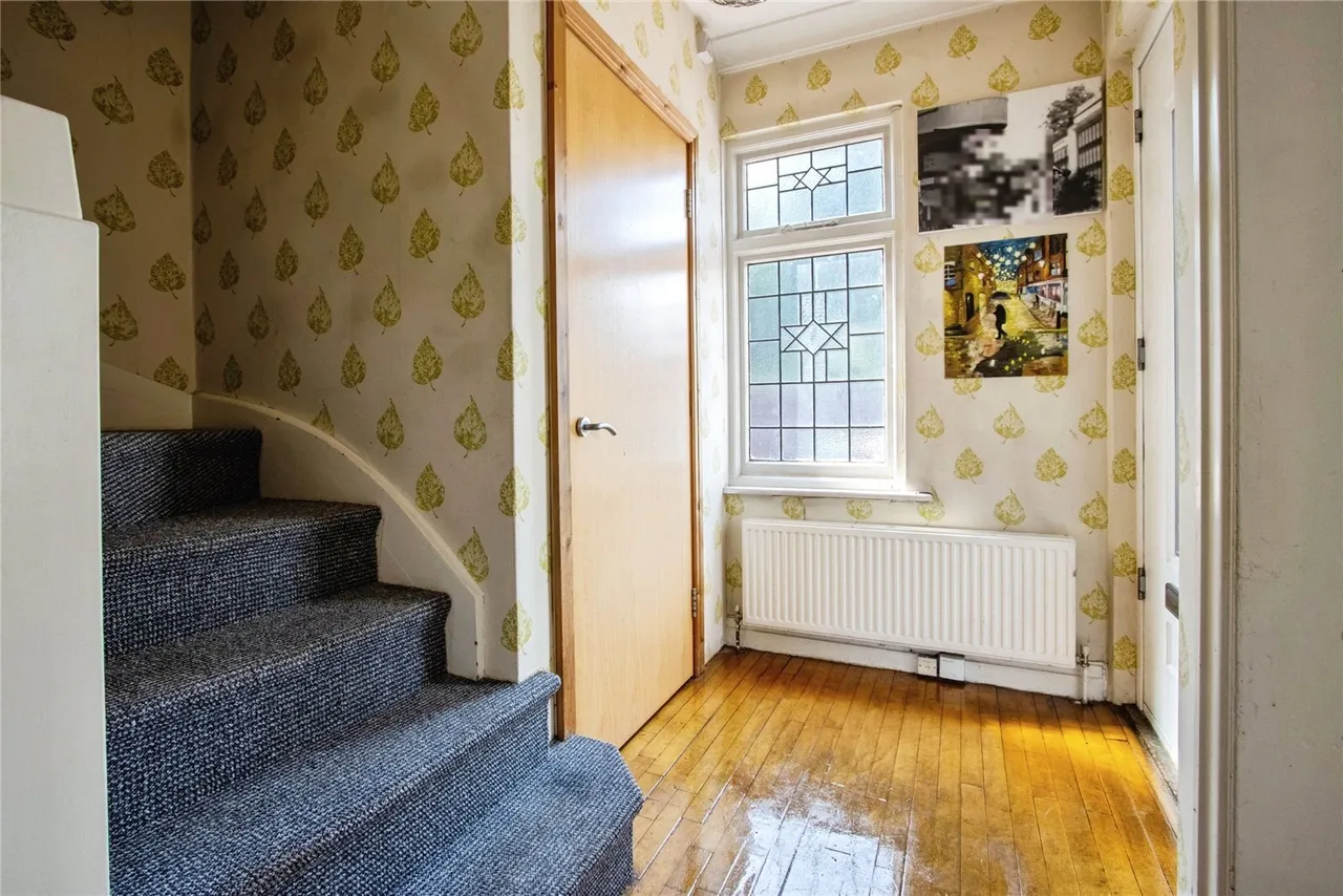 Thornes Lane, Wakefield, West Yorkshire, WF2, photo 5