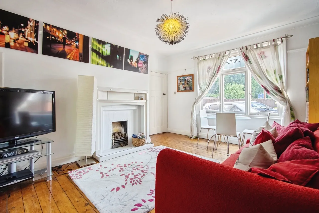 Thornes Lane, Wakefield, West Yorkshire, WF2, photo 9