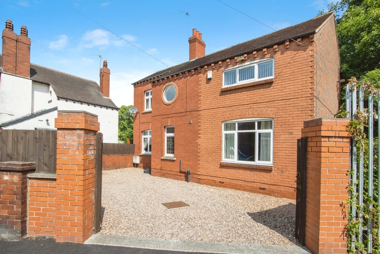 Thornes Lane, Wakefield, West Yorkshire, WF2, photo 24