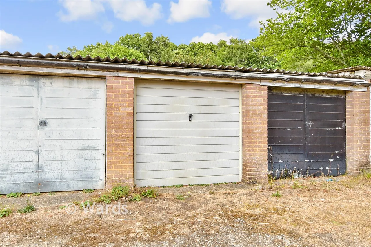 Admers Wood, Vigo, DA13, photo 13