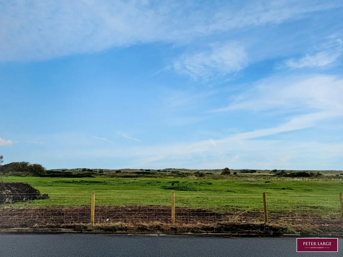 Marine Road East, Prestatyn, LL19, photo 3