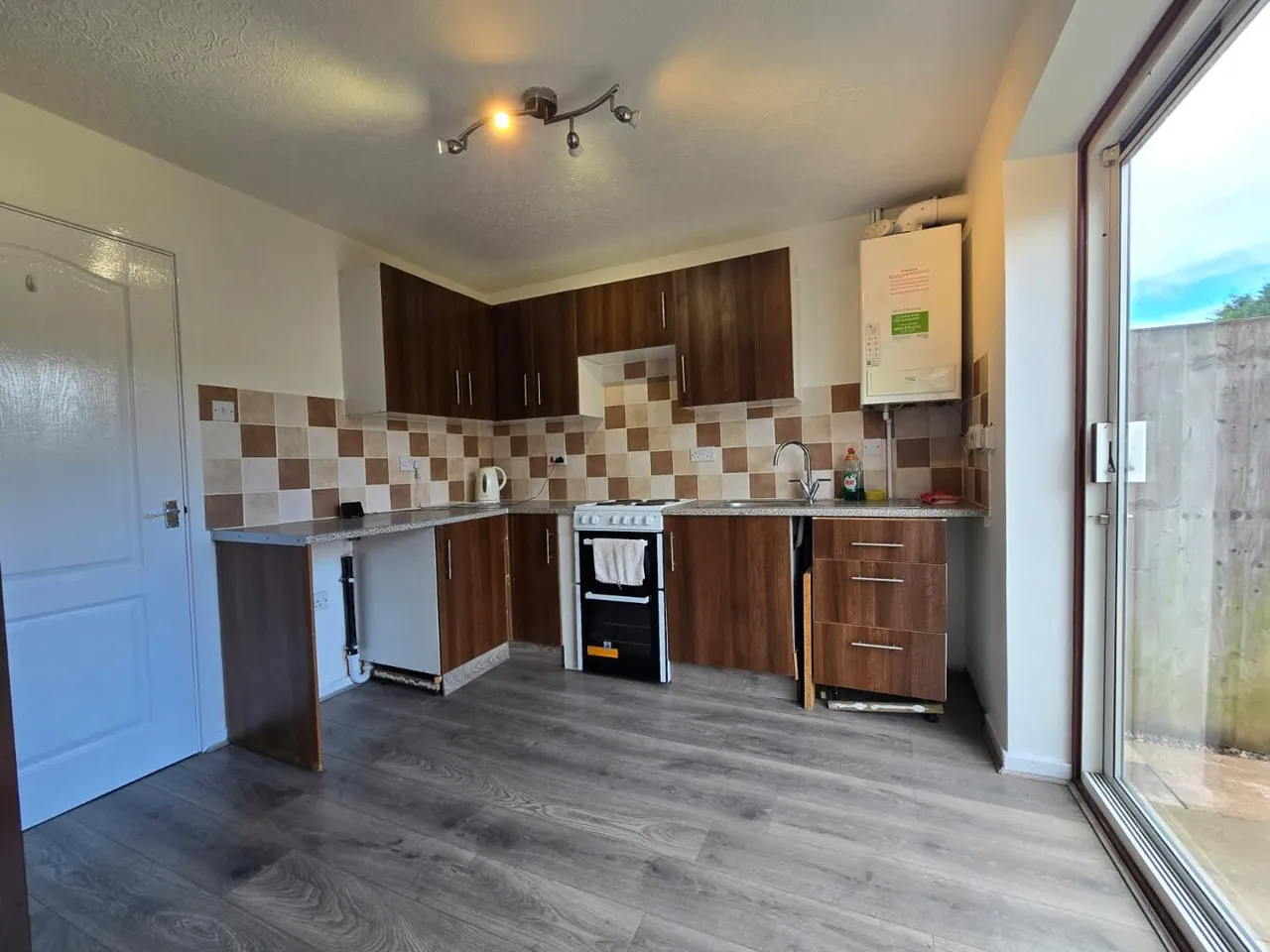 Hodnet Drive, Pensnett, Stourbridge, photo 5
