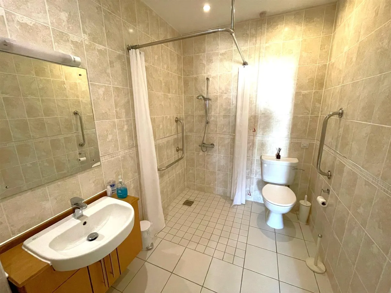 Eversley Court, Seaford, photo 4