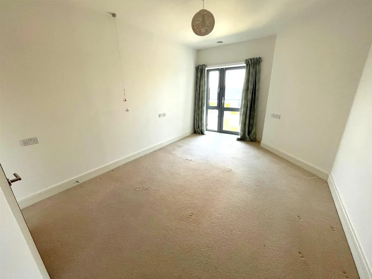 Eversley Court, Seaford, photo 9
