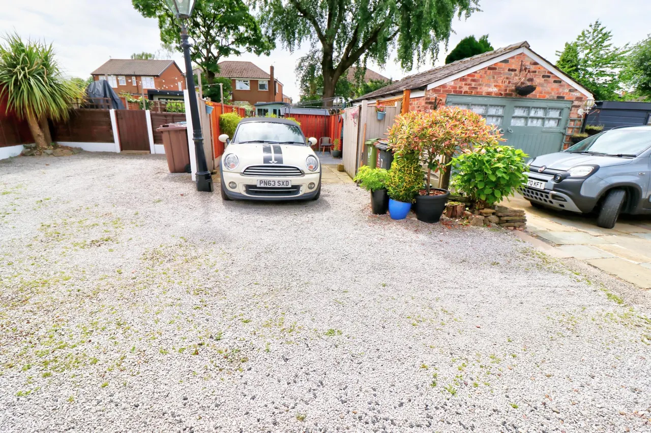 Ashton Road, Manchester, M35, photo 16