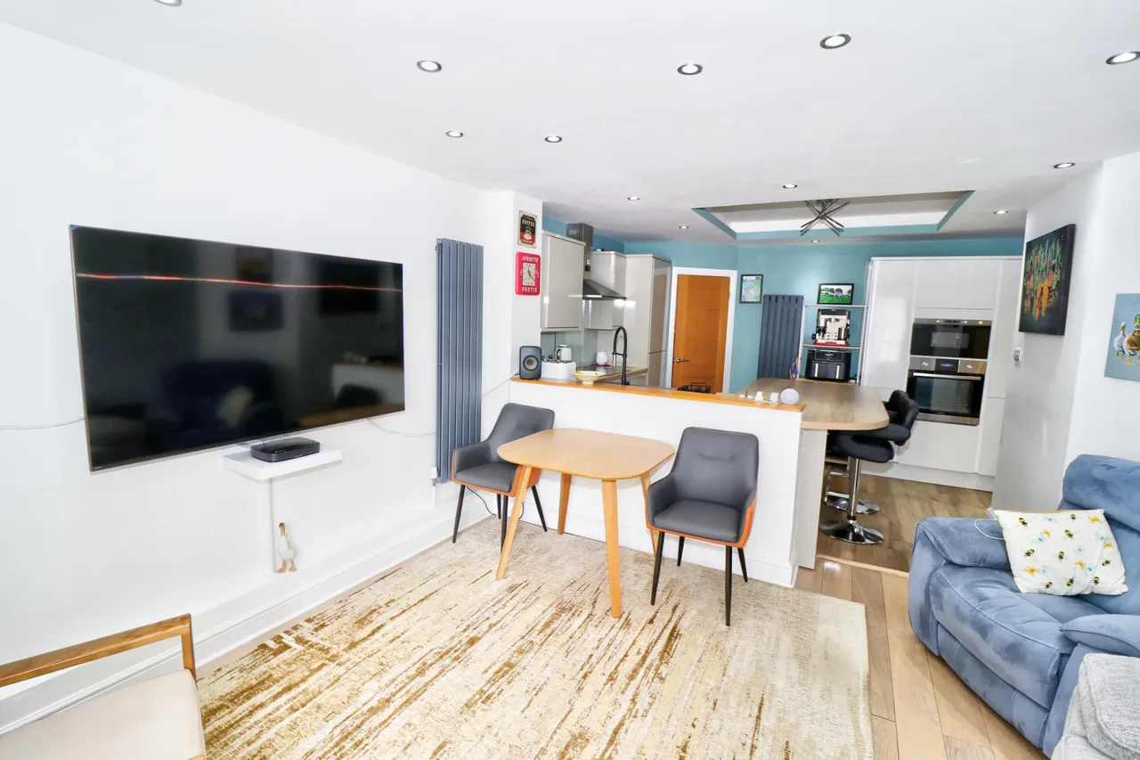 Ashton Road, Manchester, M35, photo 8