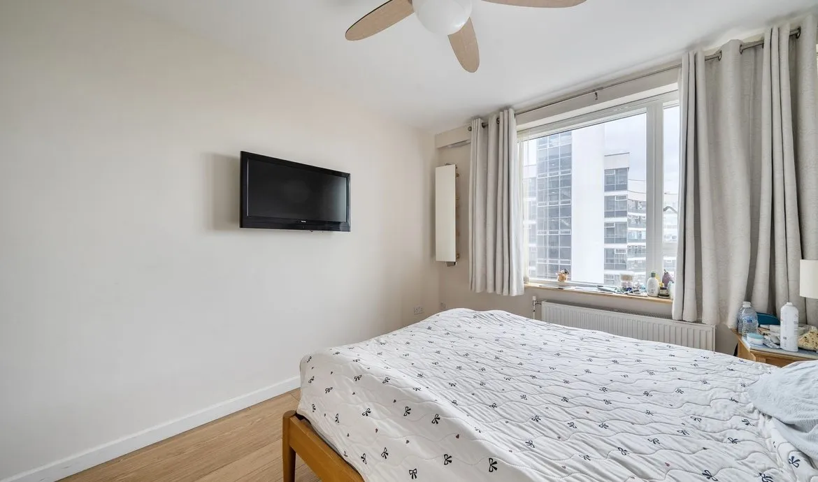John Islip Street, Millbank Court, SW1P, photo 12