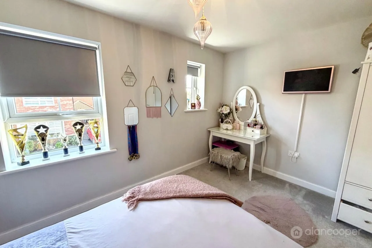 Flower Garden Drive, St James' Gate, CV10, photo 19