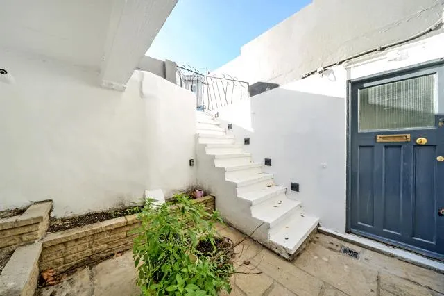 Westbourne Park Villas, London, W2, photo 8