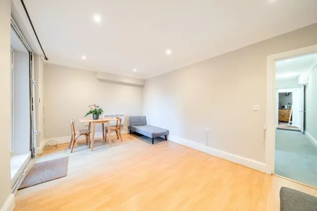 Westbourne Park Villas, London, W2, photo 6