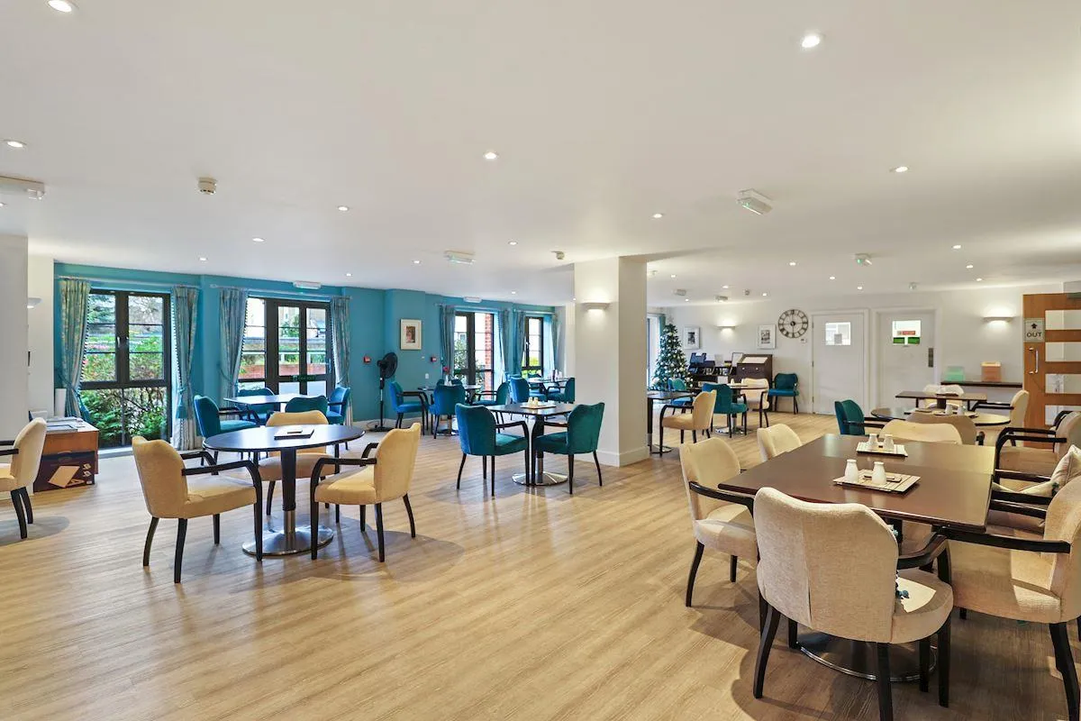Kingston Road, Raynes Park, SW20, photo 4