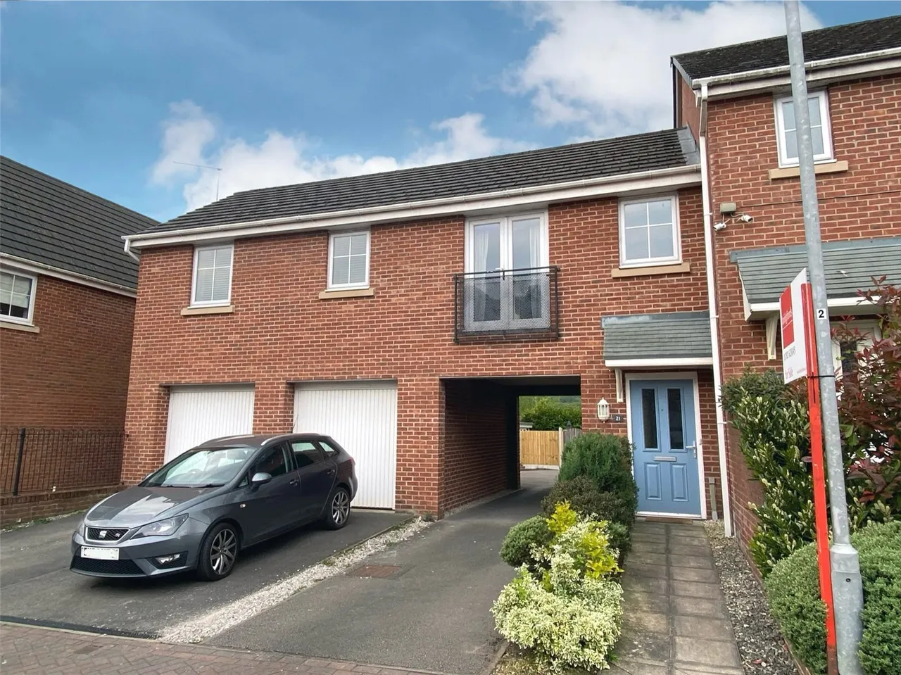 2 bed flat for sale — Poole Lane, Silverdale, Newcastle, Staffordshire, ST5
