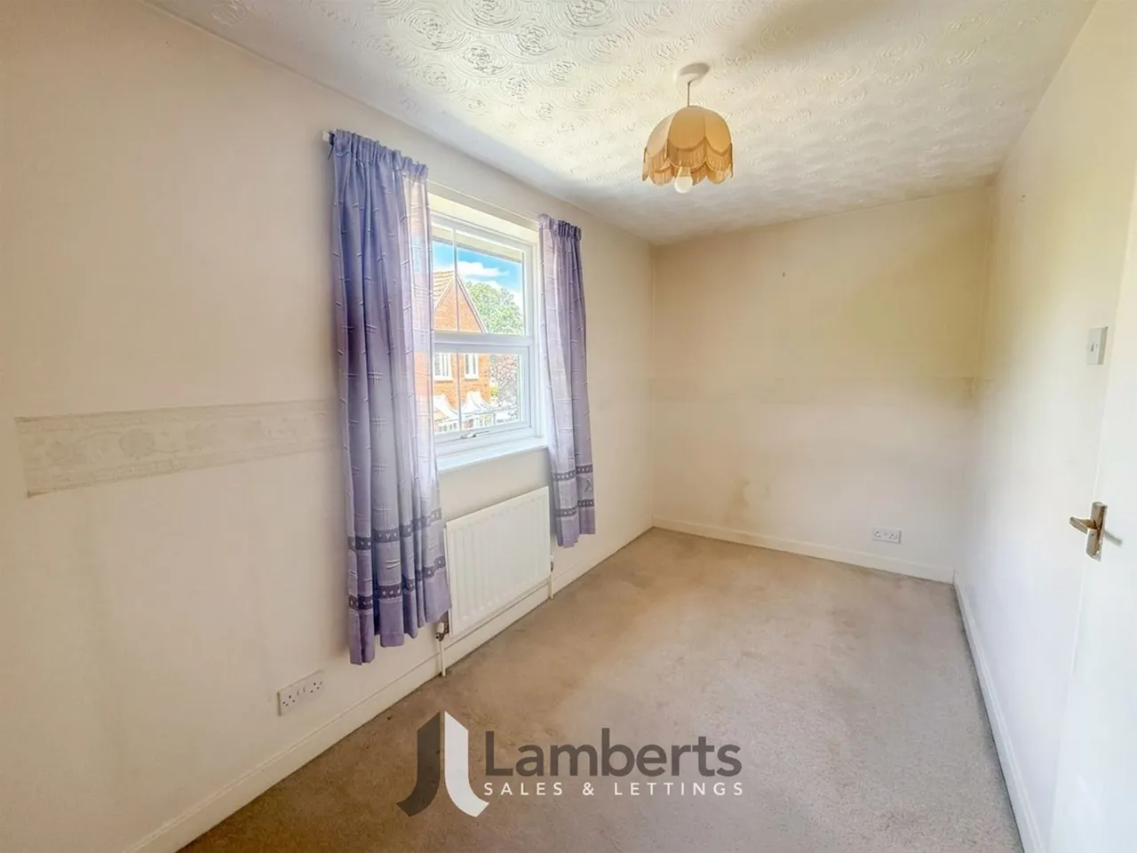 39 Abbeyfields Drive, Studley, photo 11