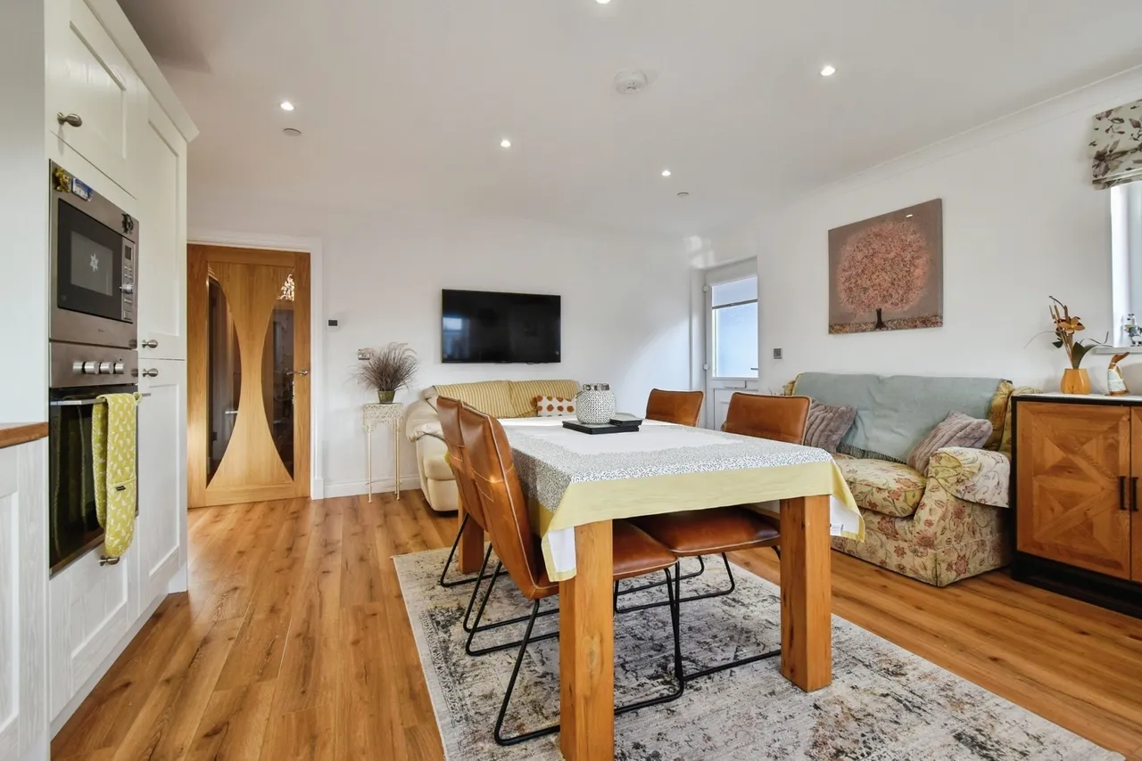 Clos Penpont, Penygroes, SA14, photo 5