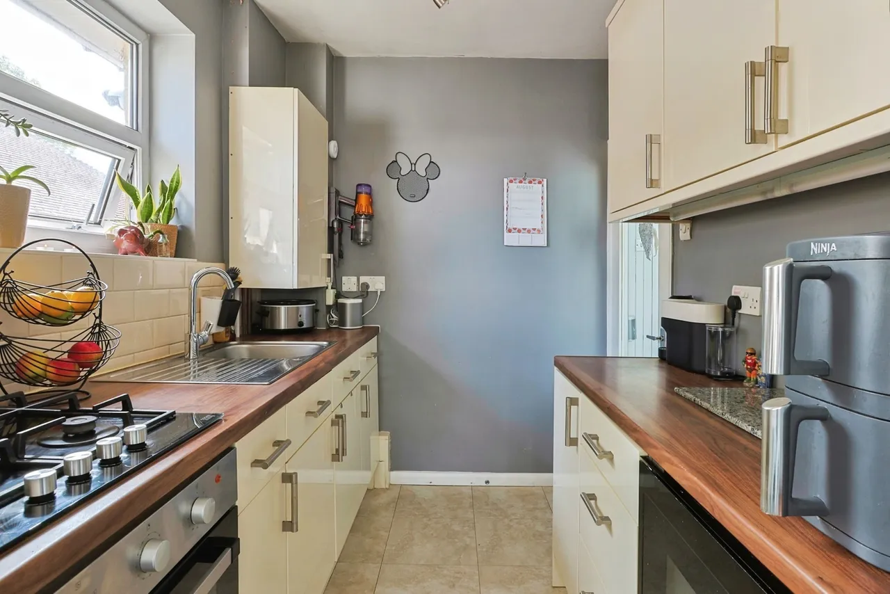 Wimborne Road, Bearcross, BH11, photo 6