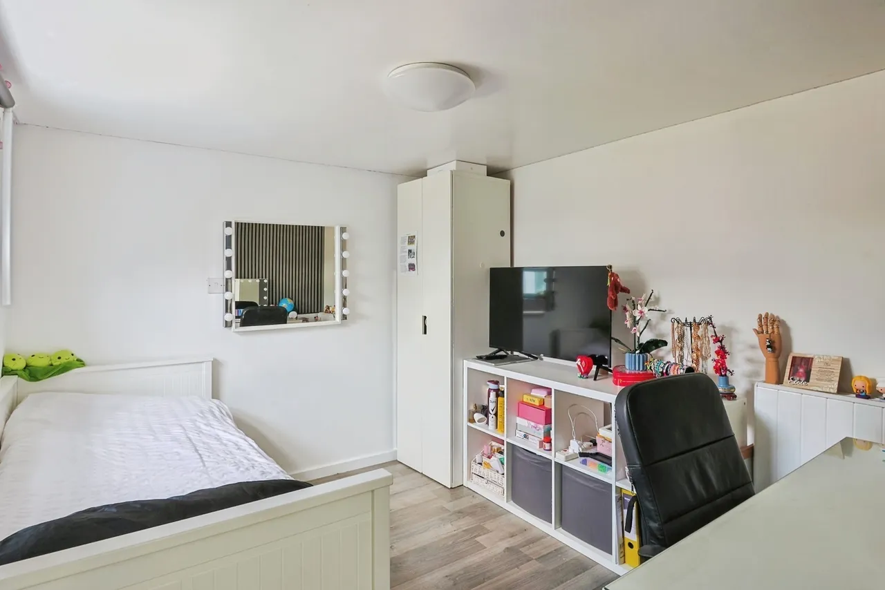 Wimborne Road, Bearcross, BH11, photo 12