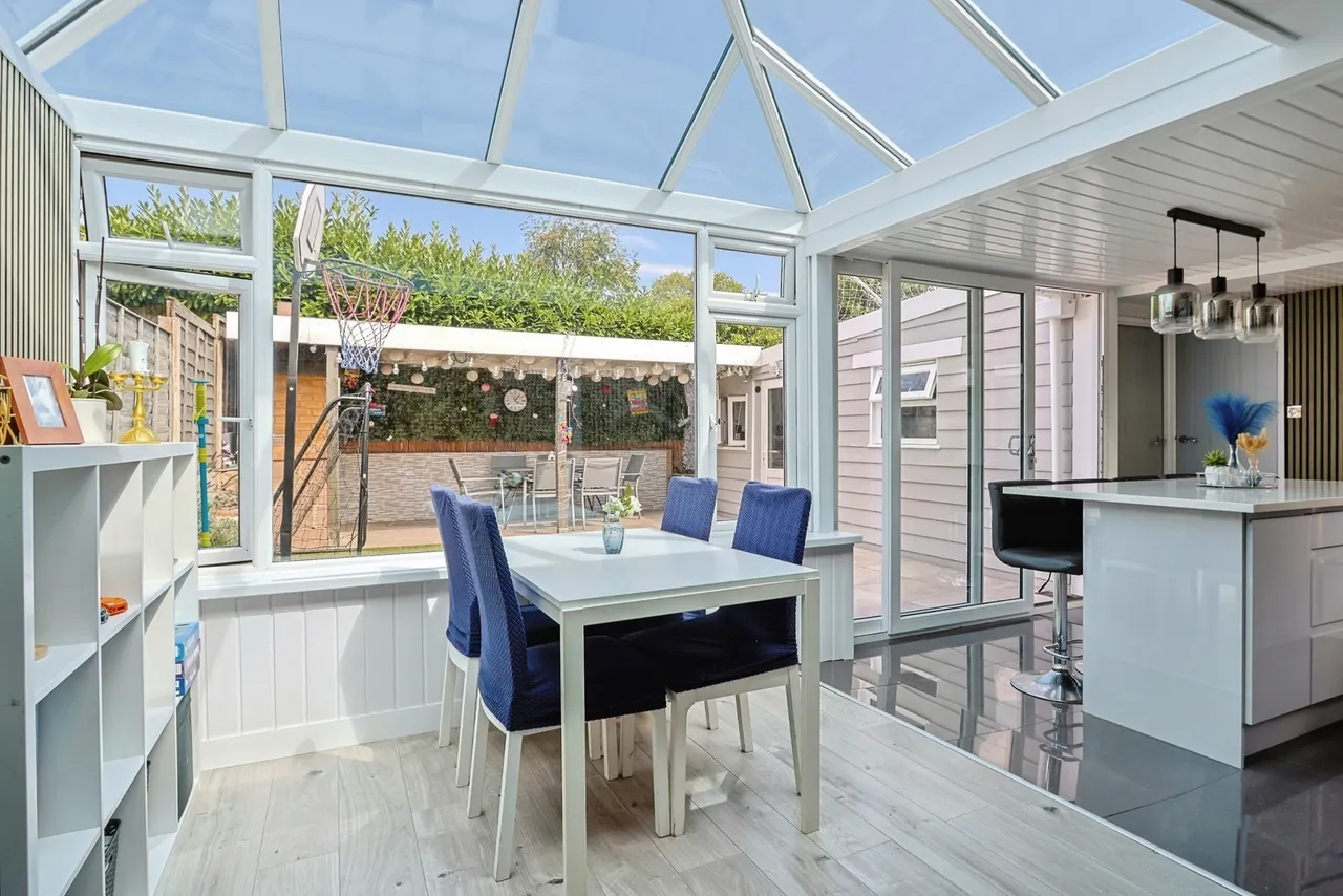 Wimborne Road, Bearcross, BH11, photo 5