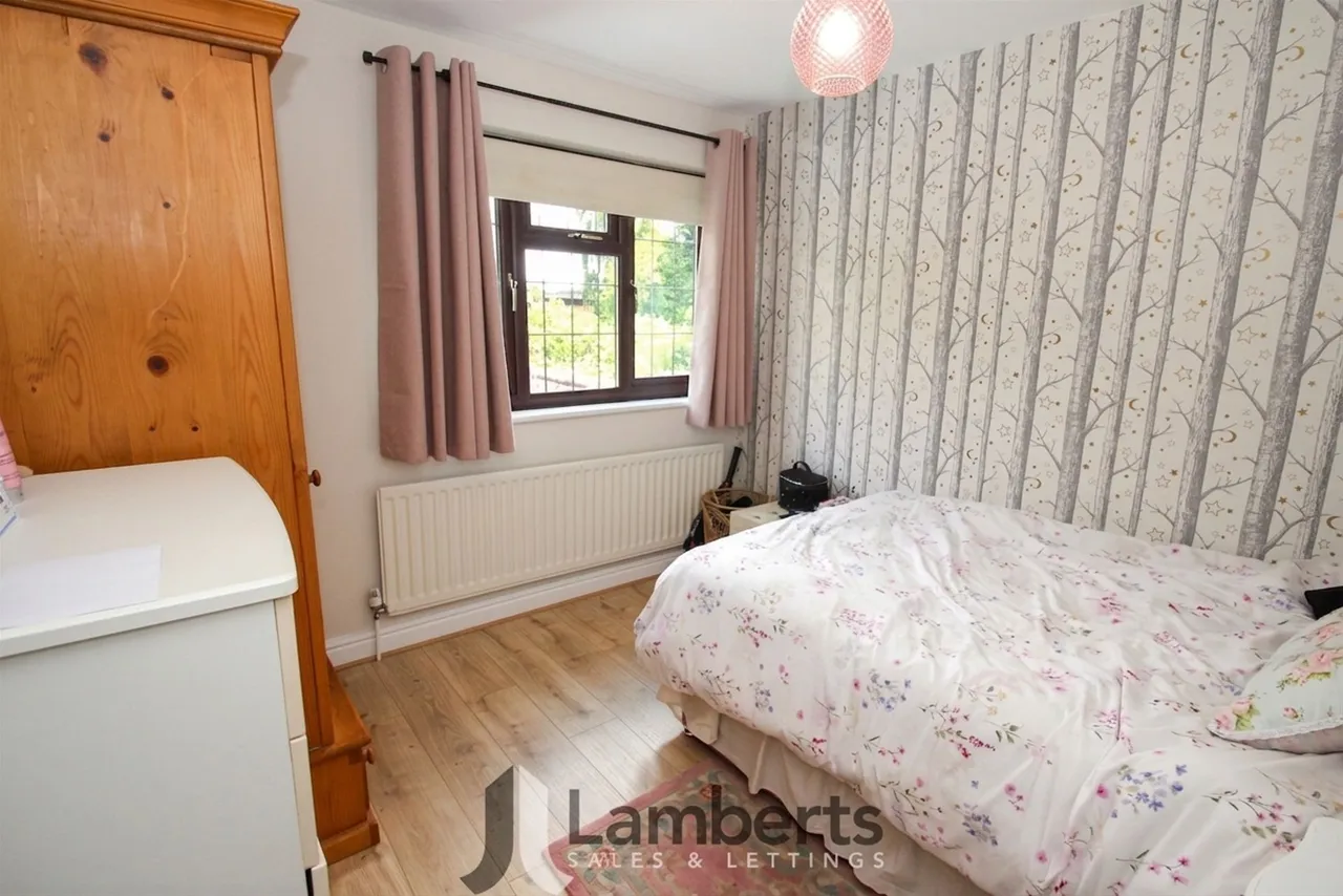 8 Riverside, Studley, photo 17