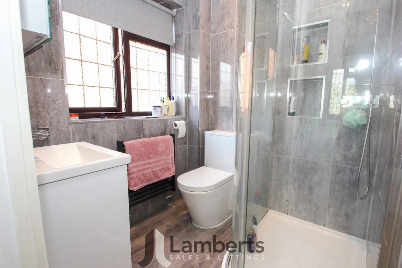 8 Riverside, Studley, photo 16