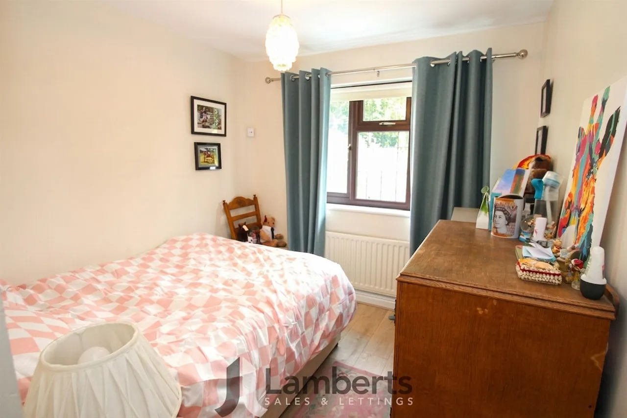8 Riverside, Studley, photo 18