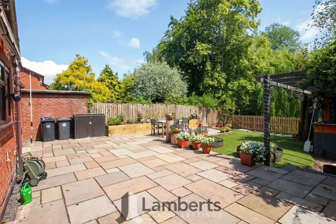 8 Riverside, Studley, photo 21