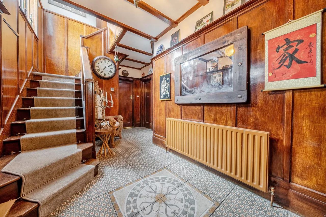 Eltham Palace Road, SE9, photo 35