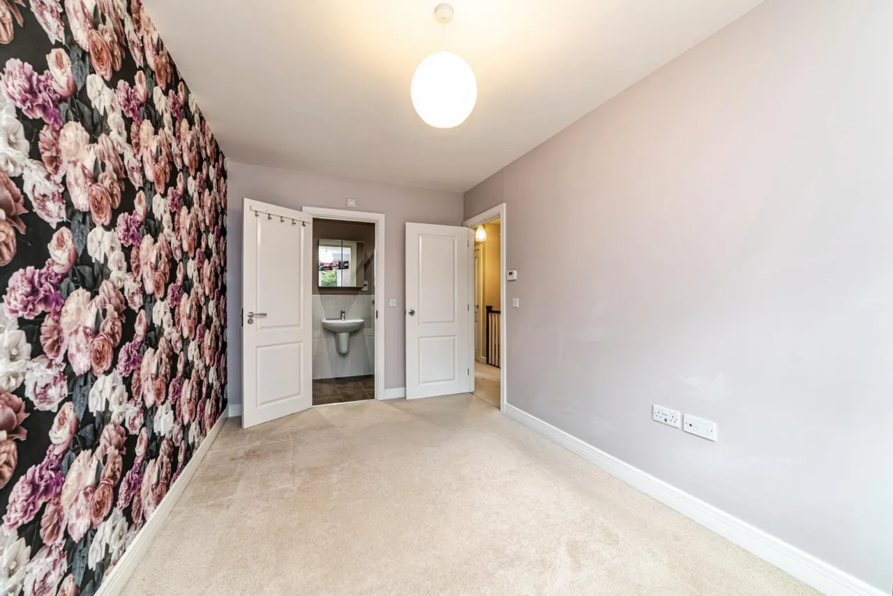 Red Kite Close, Reading, RG31, photo 13