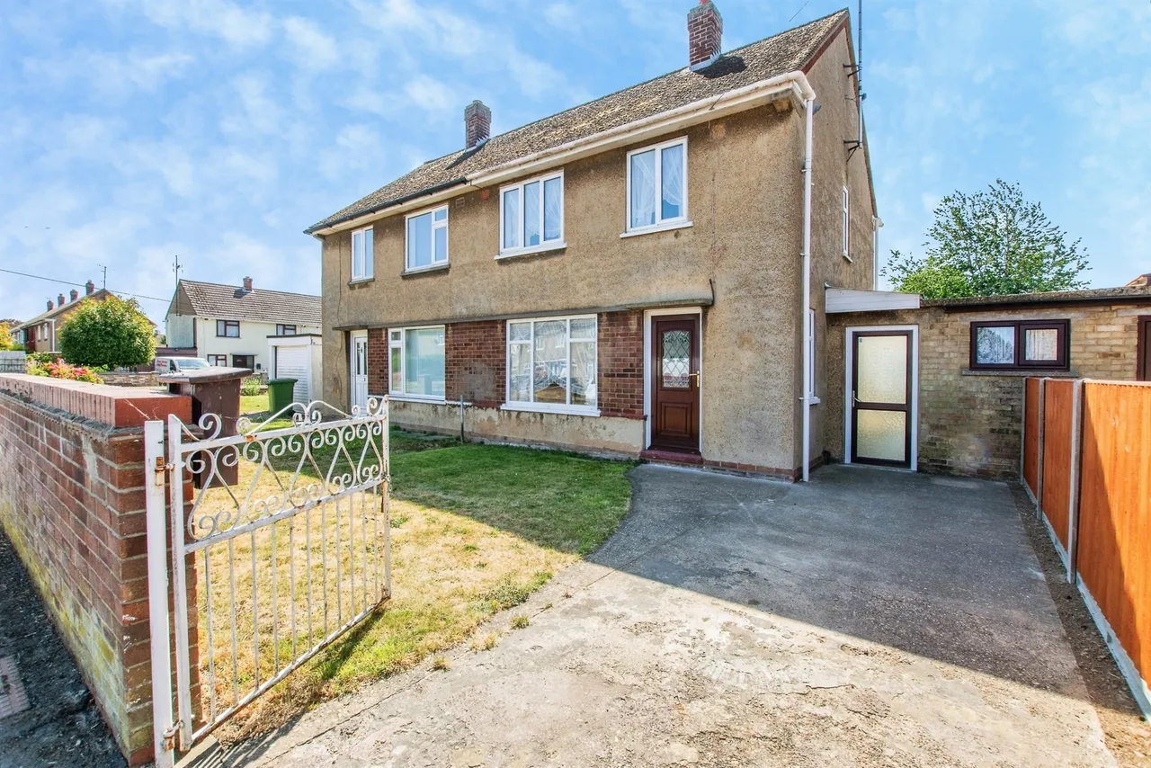 2 bed house for sale, St. Michaels Avenue, Wisbech, PE13