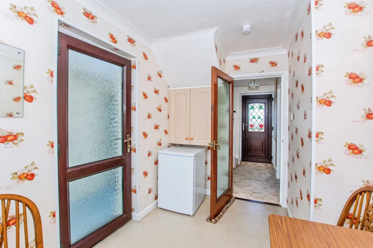 St. Michaels Avenue, Wisbech, PE13, photo 8