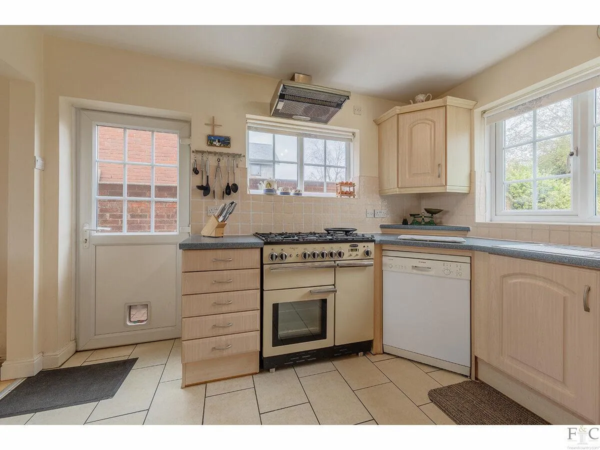 Main Street, Mowsley, LE17, photo 13