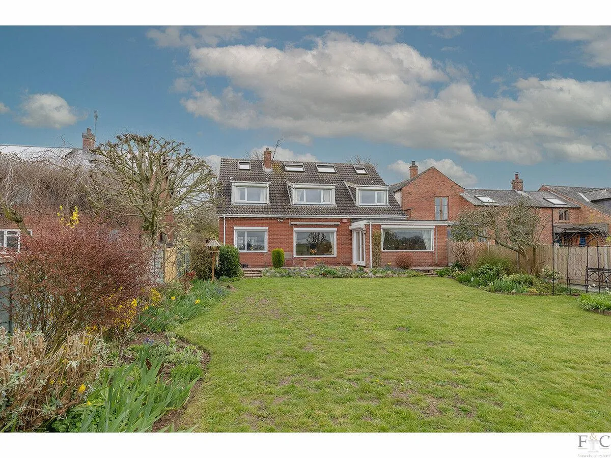 Main Street, Mowsley, LE17, photo 29