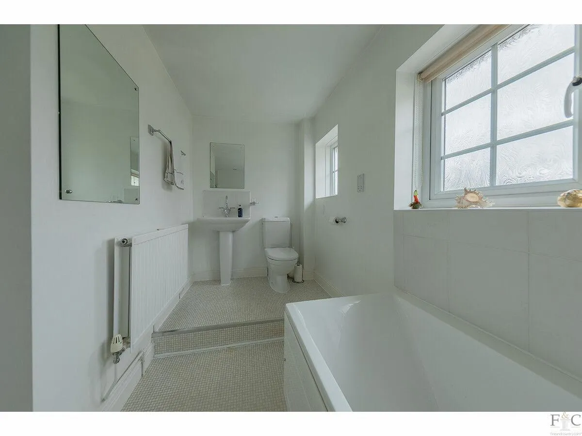 Main Street, Mowsley, LE17, photo 24