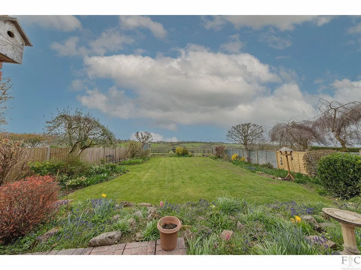 Main Street, Mowsley, LE17, photo 31