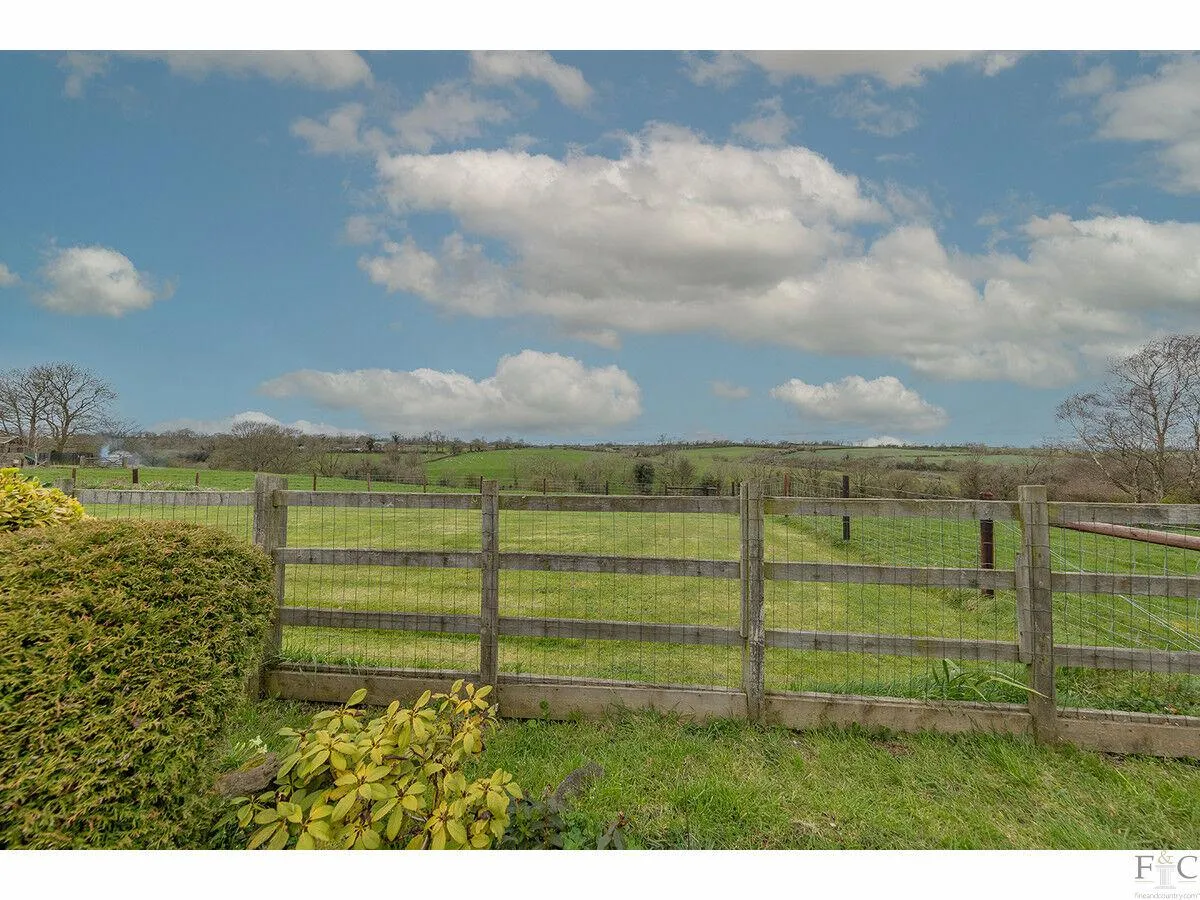 Main Street, Mowsley, LE17, photo 34