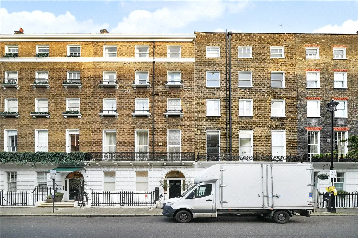 Devonshire Place, London, W1G, photo 2