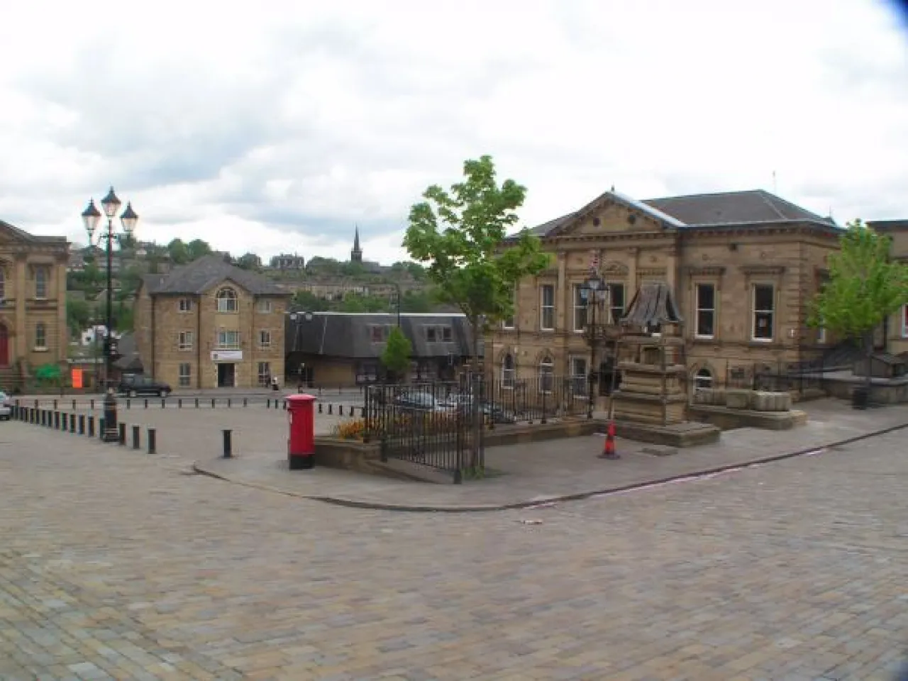 Market Square, Batley, WF17, photo 12