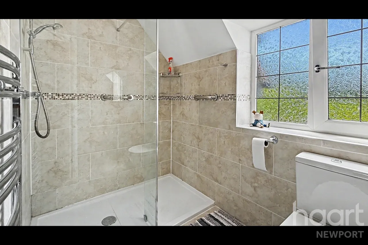 Newport, NP10, photo 27