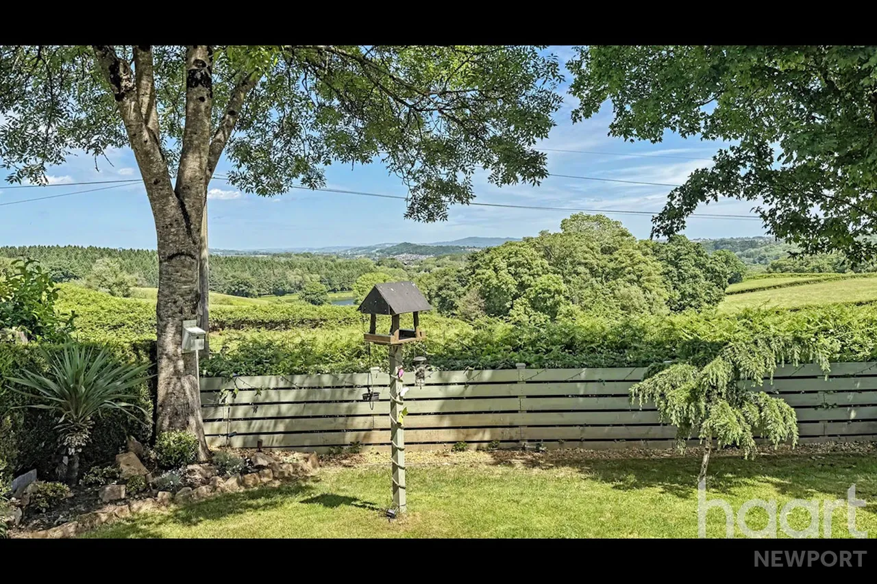 Newport, NP10, photo 16