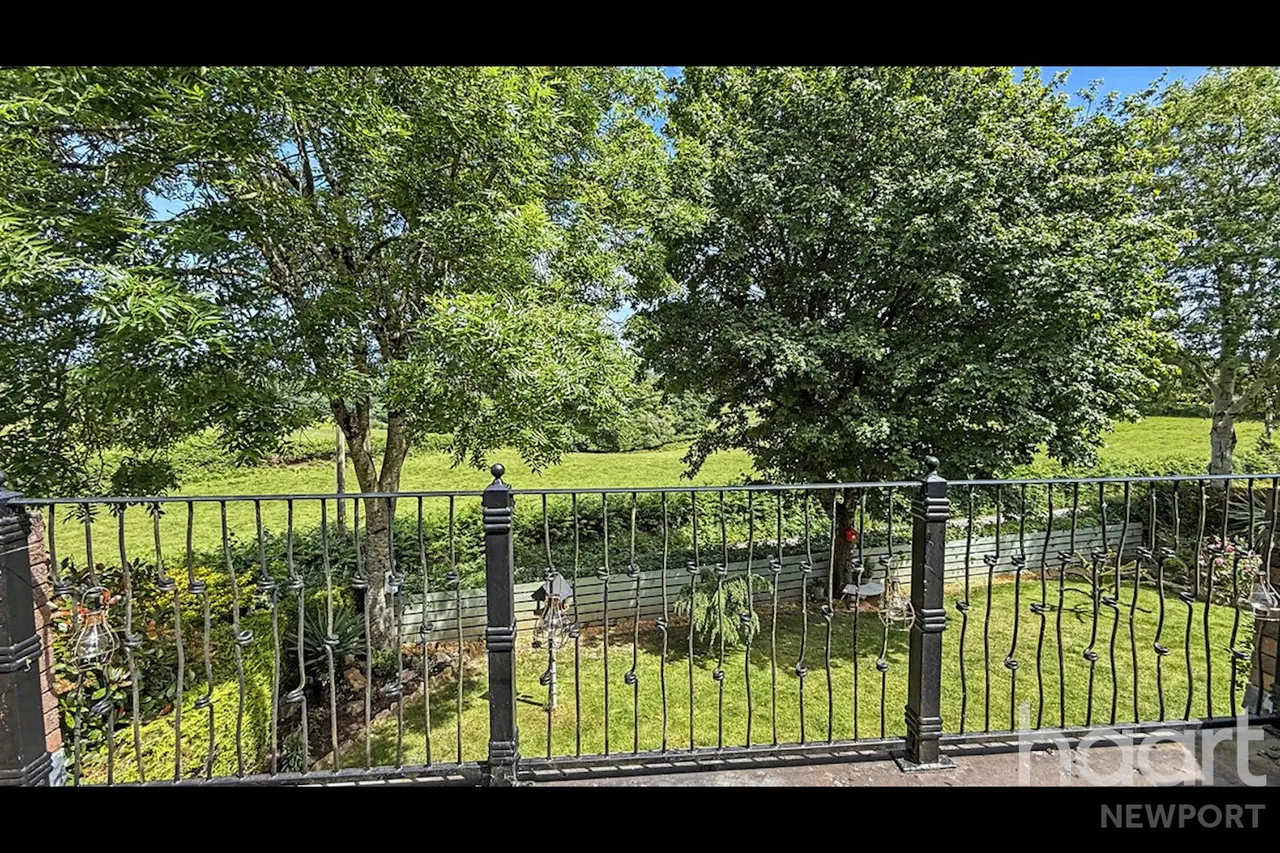 Newport, NP10, photo 30