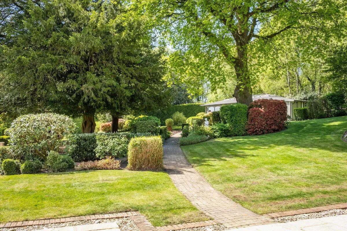 Hurst Park, Midhurst, GU29, photo 29