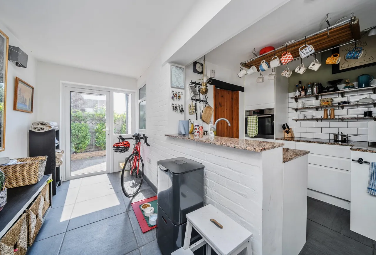Cranmer Road, Mitcham, CR4 4LD, photo 17