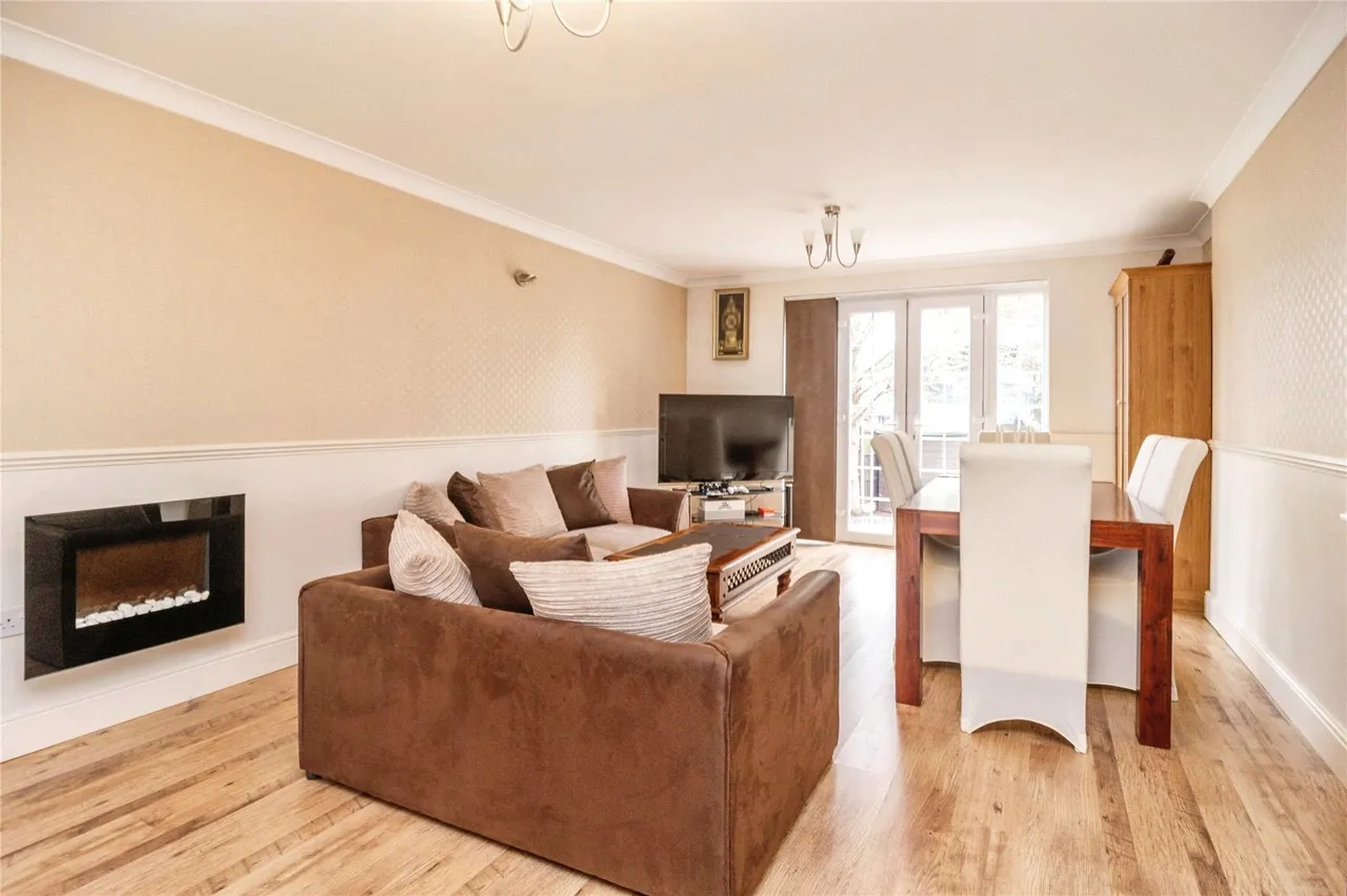Bradleigh Avenue, Grays, Essex, RM17, photo 8