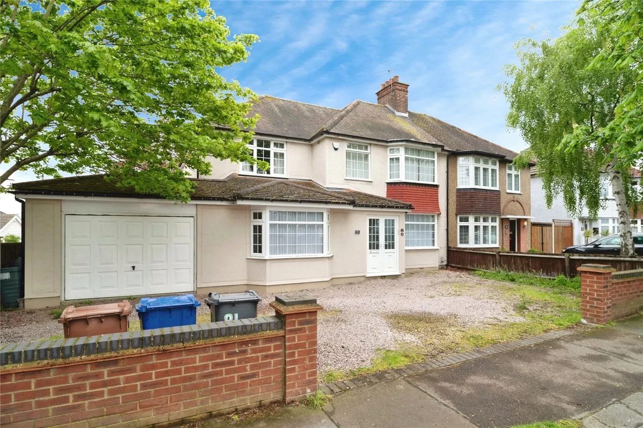 Bradleigh Avenue, Grays, Essex, RM17, photo 24