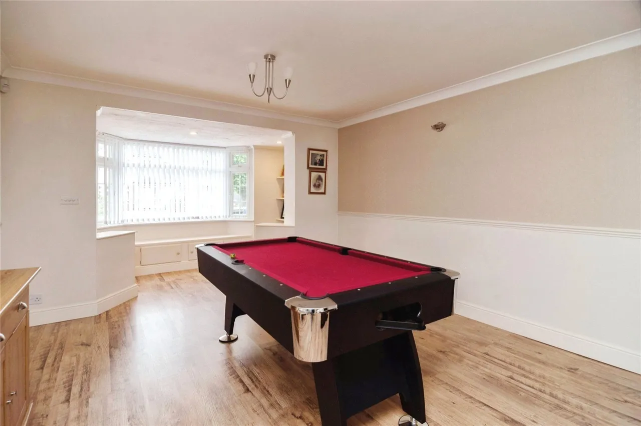 Bradleigh Avenue, Grays, Essex, RM17, photo 10